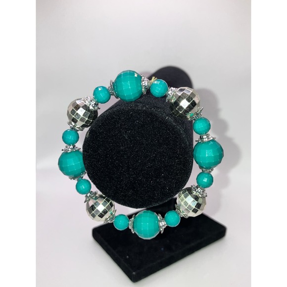 Turquoise Disco Balls Beaded 3 1/8 Inch Around Bracelet! - Picture 6 of 7